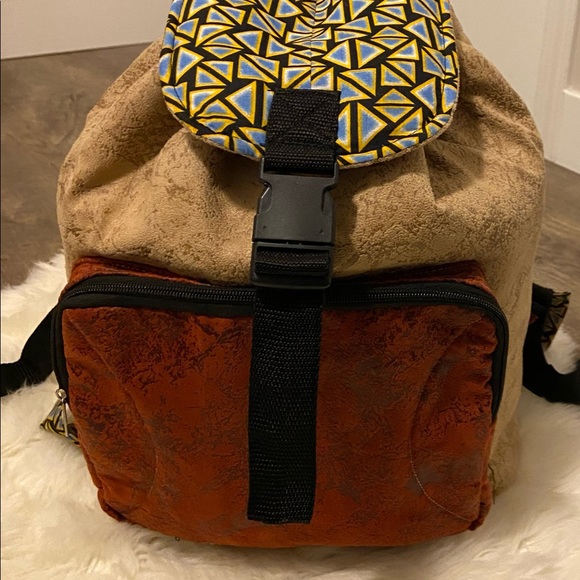 Tribal print backpack - Picture 3 of 4